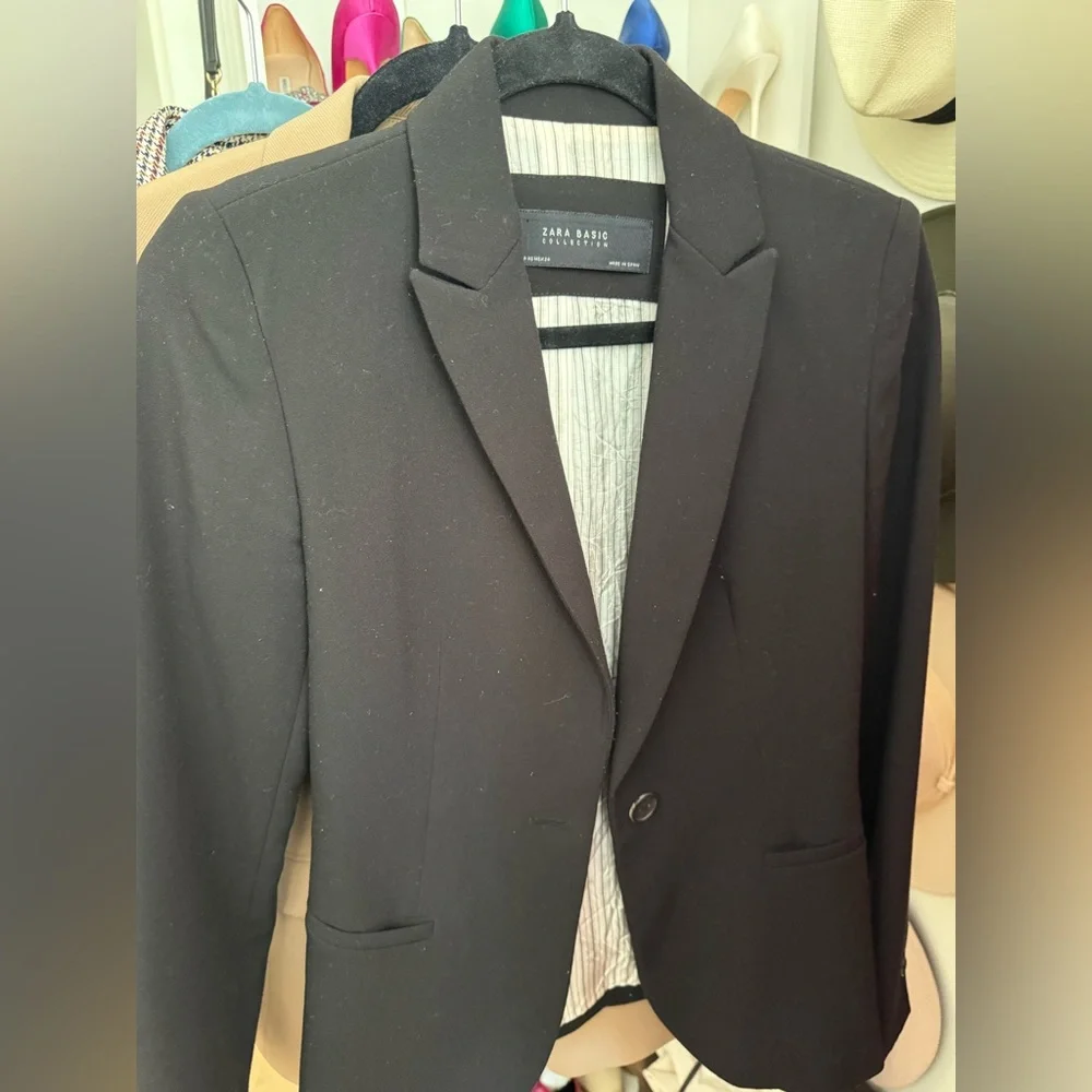 Classic Tailored Suit Jacket Bundle - Picture 3 of 5
